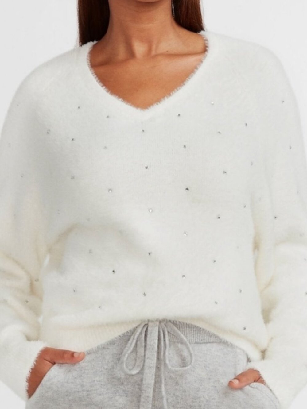 new EXPRESS ULTRA SOFT FUZZY RHINESTONE COVERED v neck sweater xl oversized
